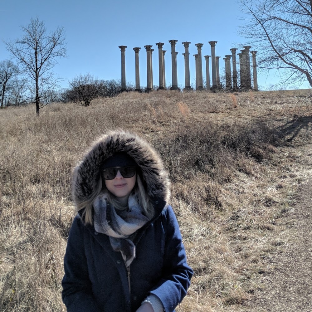 Meet your Posher, Caitlin